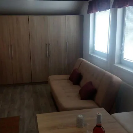 Cyklo A Vinny Sklep Holiday home *